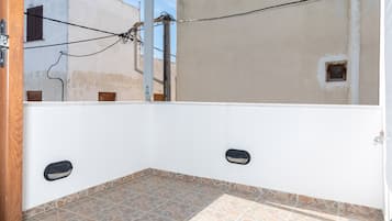Dek berjemur