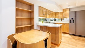 Apartment (2 Bedrooms) | Private kitchen - Bright 2BD Notting Hill Flat Close to City Centre (London)
