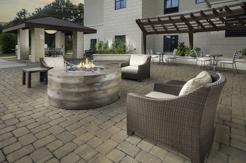 Staybridge Suites Summerville by IHG