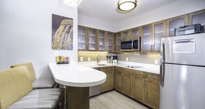 Staybridge Suites Summerville by IHG