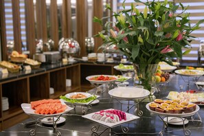 Petit-déjeuner composé de spécialités régionales compris tous les jours