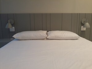 Apartment (2 Bedrooms)