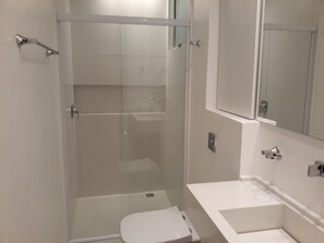 Apartment (2 Bedrooms) | Badezimmer