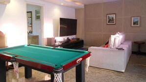 Room - Gohouse - Brasiliense COB (Rio de Janeiro)