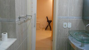 Bathroom - Gohouse - Brasiliense COB (Rio de Janeiro)
