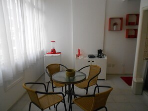 Apartment (1 Bedroom) | Eigene Küche