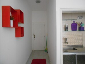Apartment (1 Bedroom) | Private kitchen