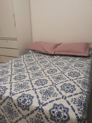 Apartamento (1 Bedroom) | 1 quarto, Wi-Fi, roupa de cama