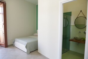 Standard Triple Room, Sea View
