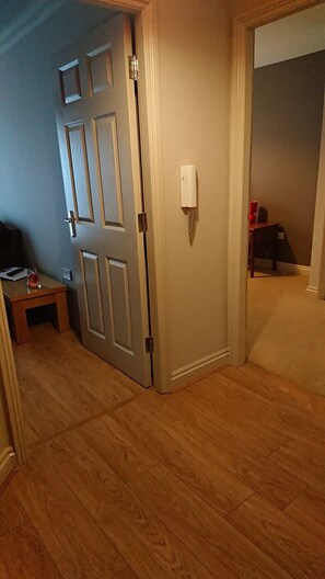 One Bed. Apt Double sleeps 2 | Living area
