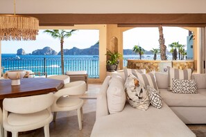 Smart TV, DVD player, stereo