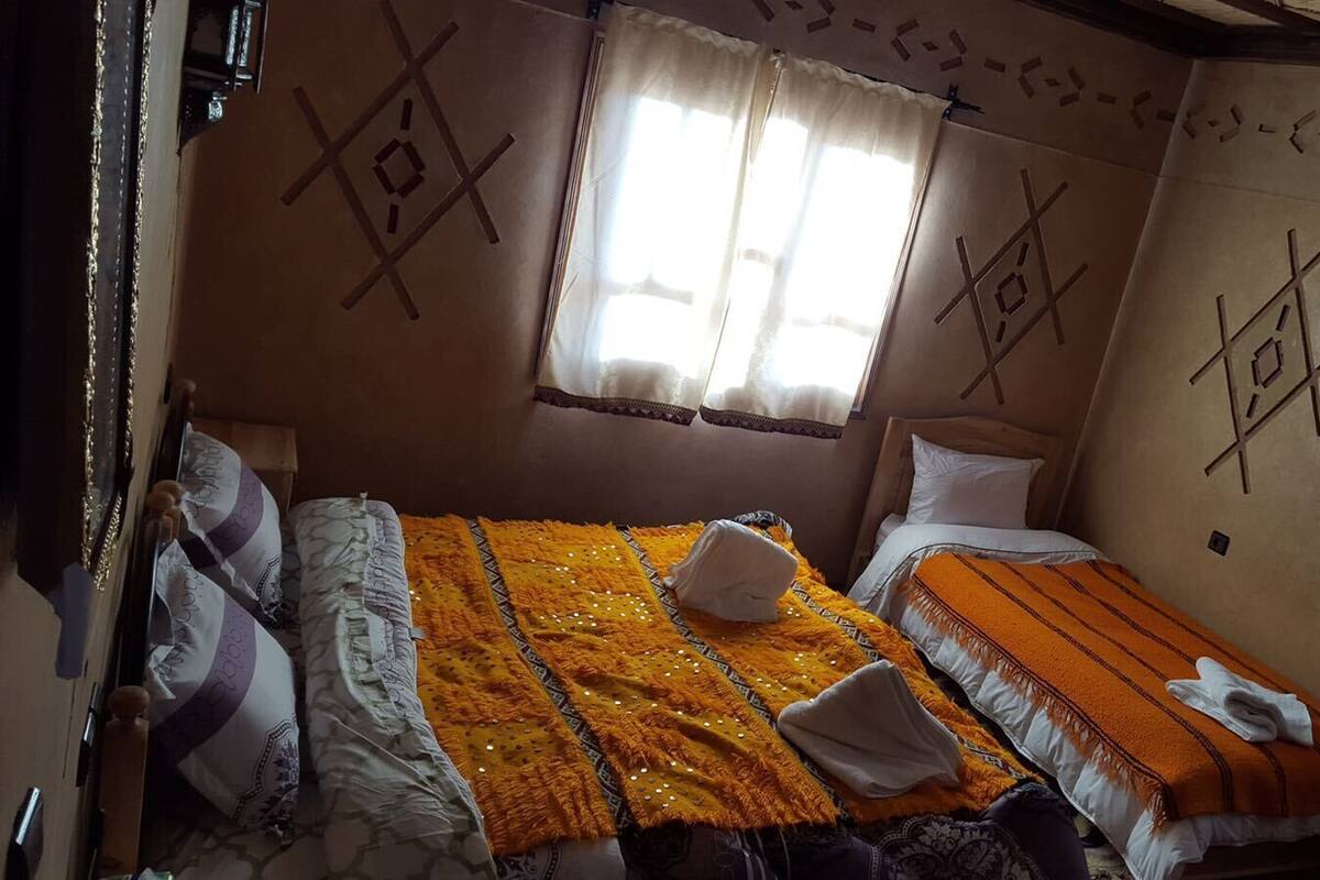 Habitación triple | Wifi gratis y ropa de cama 