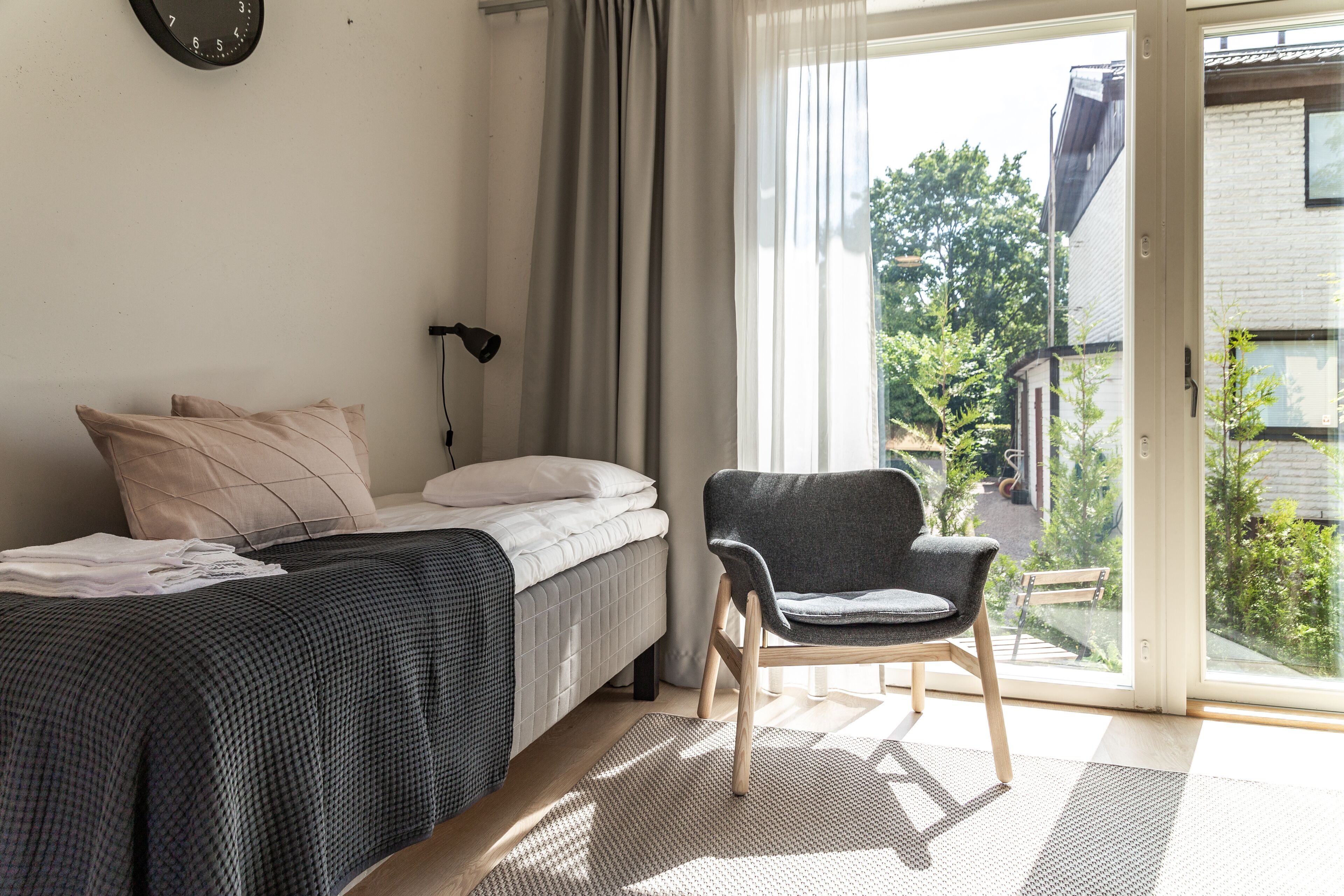 Studio | Silitysrauta/-lauta, ilmainen Wi-Fi, vuodevaatteet