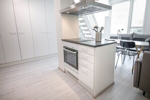 Two Room Apartment with Loft | Cuisine privée