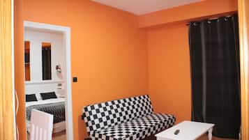 Habitación superior | Escritorio, wifi gratis, ropa de cama y accesible en silla de ruedas