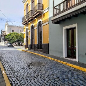 Exterior - KASA Apt #5 Old San · KASA Roof Top 5 1 Bed 1 Bath for 2 Guests AMAZING Views Old San Juan (Old San Juan)