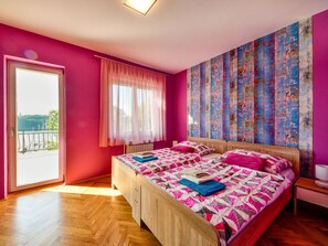 3 habitaciones, cuna de viaje y wifi gratis 