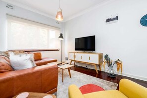 TV