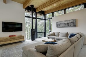 TV, stereo
