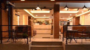 Mặt tiền nơi lưu trú