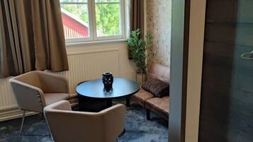 Habitación doble superior, no fumadores | Decoración individual, mobiliario individual, cortinas opacas