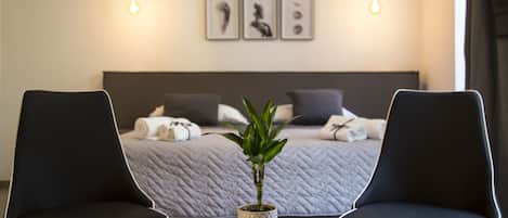 Quadrupla Deluxe | Minibar, con stile personalizzato, con arredamento individuale