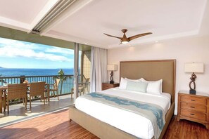 2 bedrooms, iron/ironing board, free WiFi, bed sheets - Maui Oceanfront Condo, Amazing Views, on Sandy Bea (Kihei)