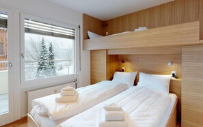 2 chambres, bureau, Wi-Fi gratuit