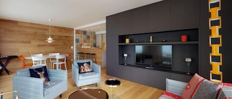 TV, stereo
