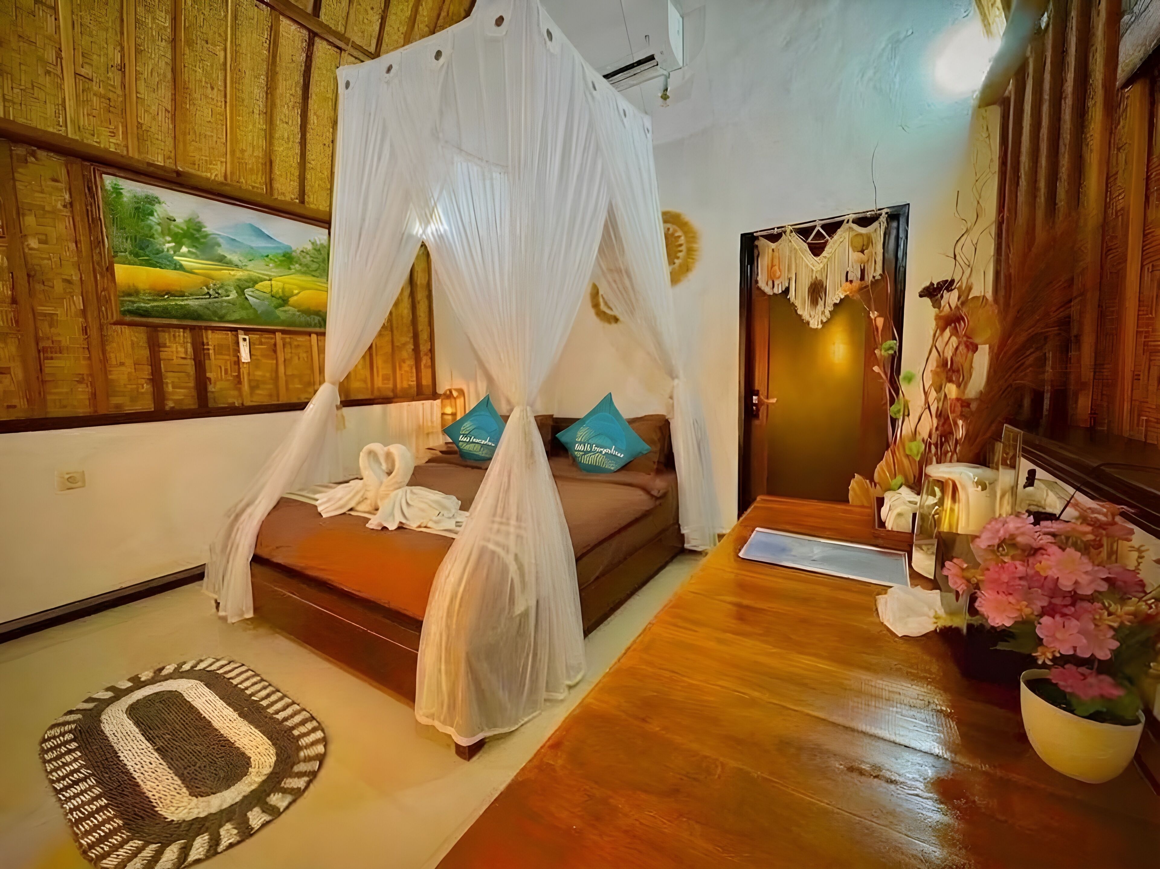 Deluxe Bungalow, 1 King Bed, Terrace, Valley View