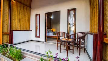 Deluxe Bungalow, 1 King Bed, Terrace, Valley View | Balcony
