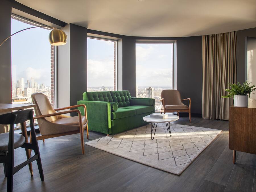 Een flatscreentelevisie