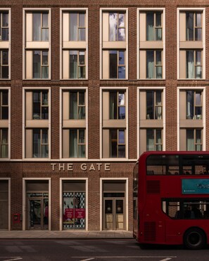 Front of property - The Gate London City (London)