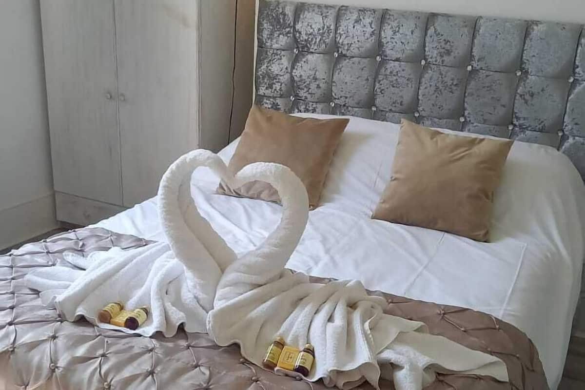 Chambre Classique Double ou avec lits jumeaux, salle de bains privée, vue cour intérieure
