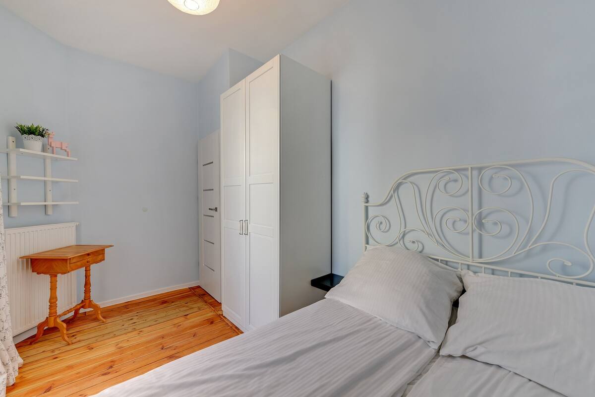 Apartment, 1 Bedroom, Living-Room, Balcony (4 Adults) | 1 bedroom, individually decorated, individually furnished