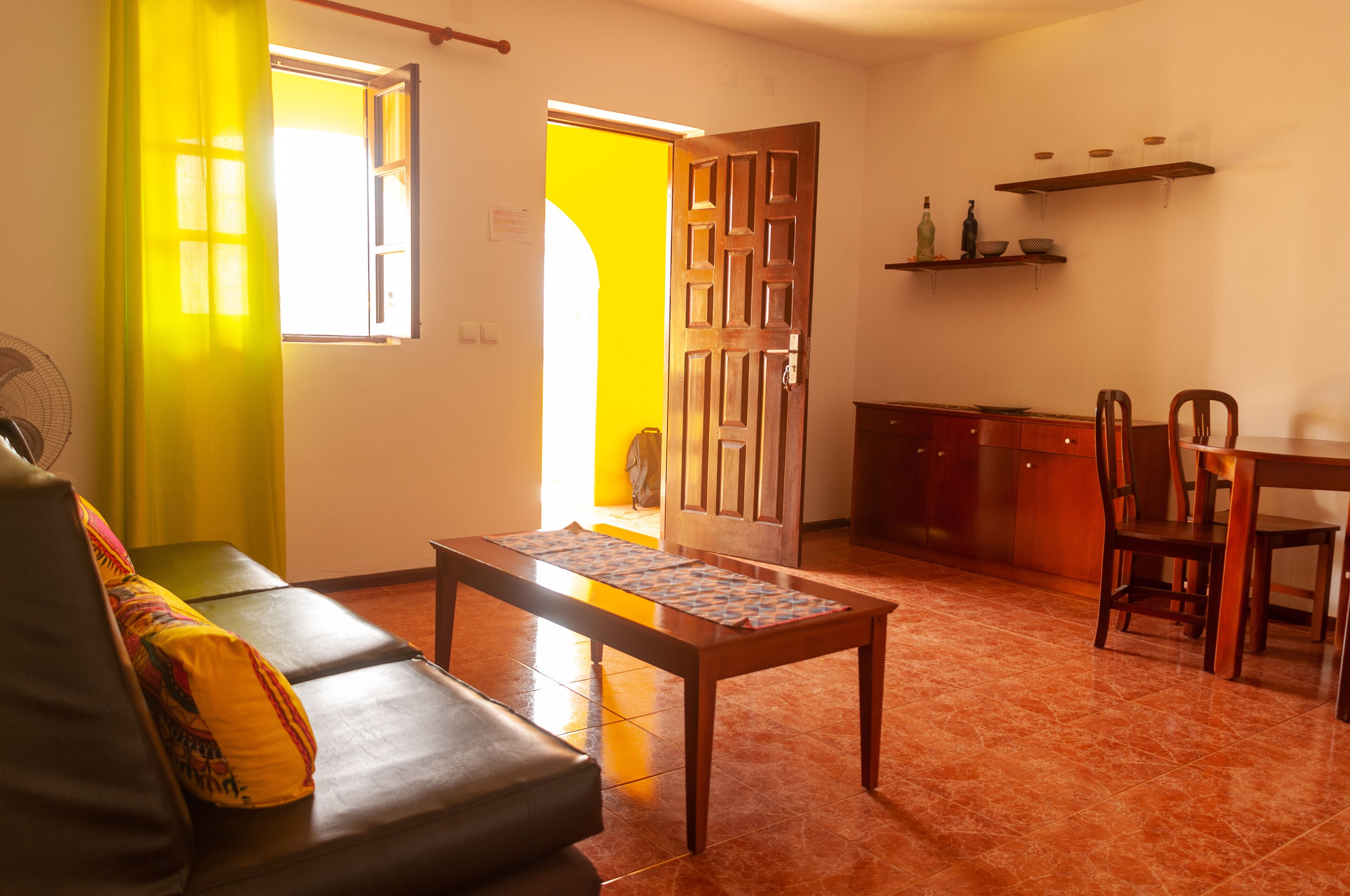 Standard Apartment | In-room dining