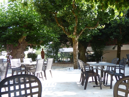 Udendørs bryllupsområde