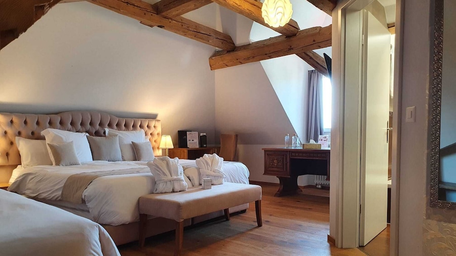 ホテル ラ ベル クロワ