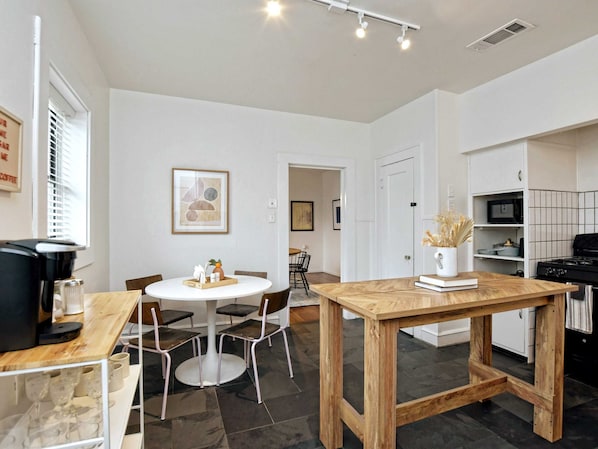 Dining - Cozy Tudor Bungalow in Waco (Waco)