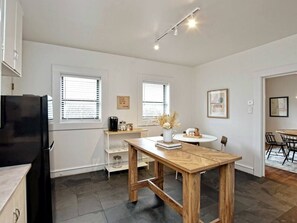Dining - Cozy Tudor Bungalow in Waco (Waco)