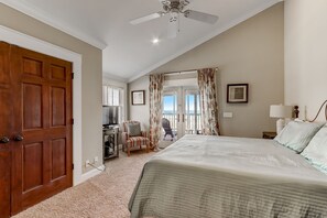 3 bedrooms, iron/ironing board, WiFi, bed sheets - Oceanfront | Double Balconies | Steps to Beach | Garage Access (Fernandina Beach)