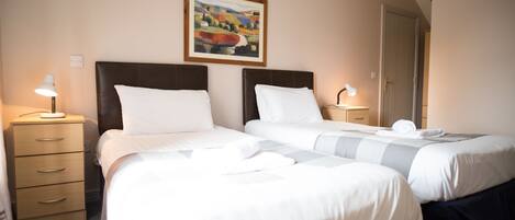 3 chambres, Wi-Fi gratuit, draps fournis