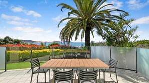 Outdoor dining - Unit 1 - 3 Bed Part Ocean View (TERRIGAL)