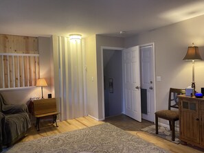 1 soverom, strykejern/-brett, wi-fi og sengetøy