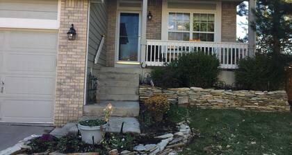 Rauhallinen sijainti - lähellä kaikkea ja tukee vihreää vyötä!