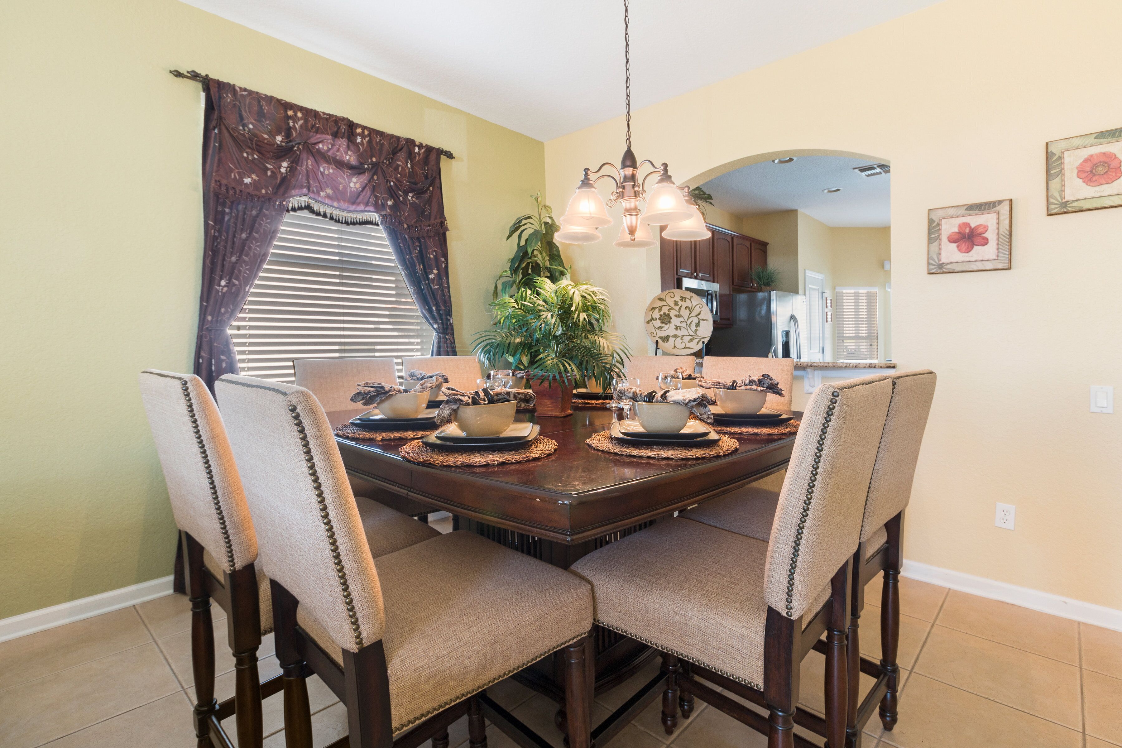 House, 6 Bedrooms, Private Pool (4 Bathrooms) | In-room dining