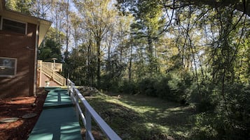 Enceinte de lâhĂ©bergement