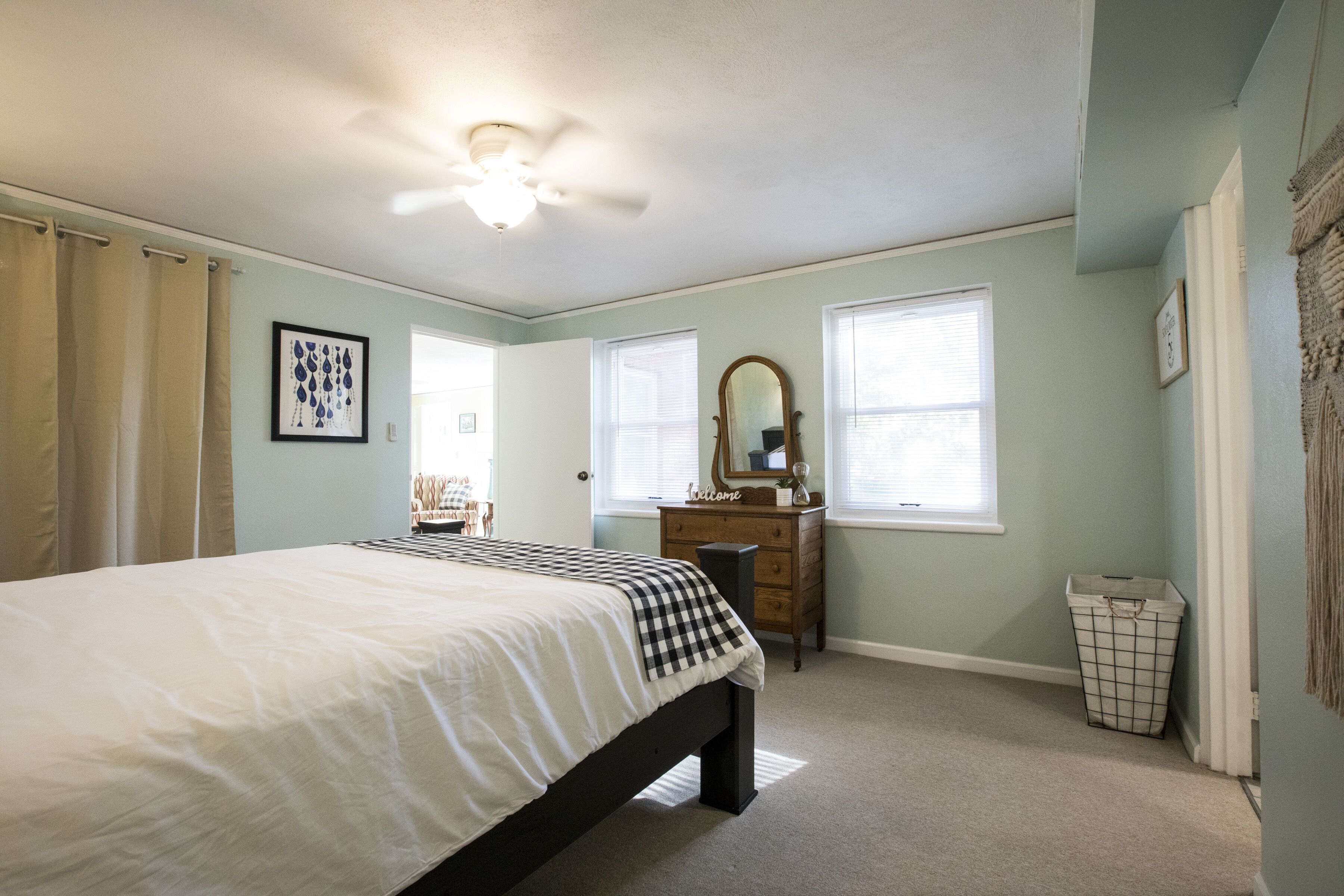 Private Apartment in the ❤️ of Brevard, 1 Bedroom, sleeps 3,