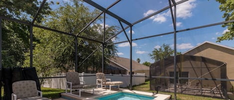 House, 4 Bedrooms, 2 Bathrooms | Private pool