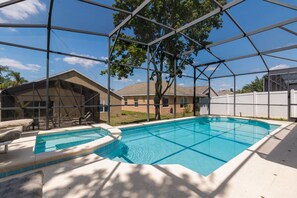 House, 4 Bedrooms, 2 Bathrooms | Private pool